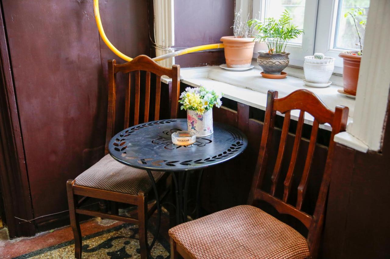 Apartment On Chubinashvili 30 Tbilisi Buitenkant foto