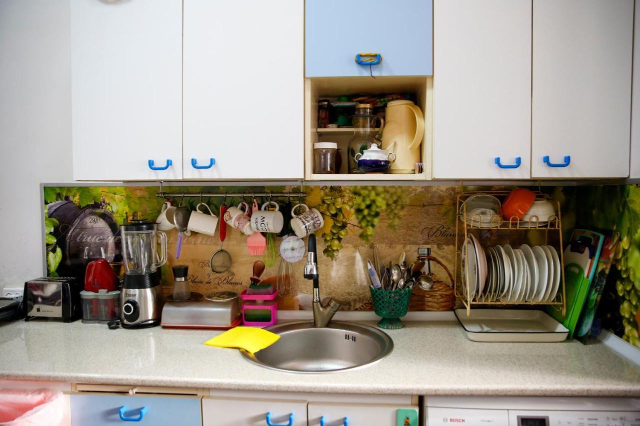 Apartment On Chubinashvili 30 Tbilisi Buitenkant foto